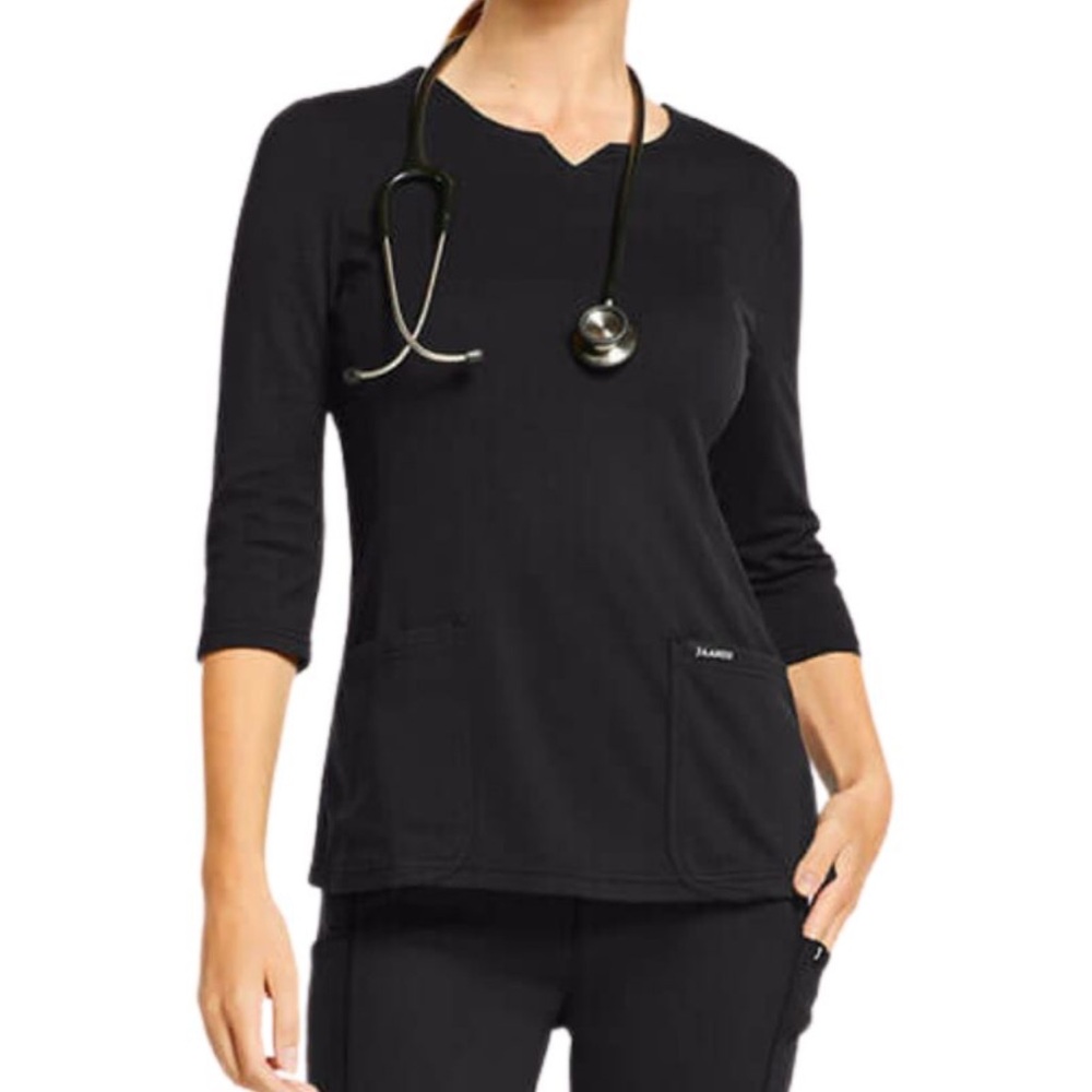 Jannuu black scrub top